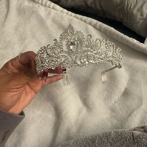 Elegant Silver Tiara